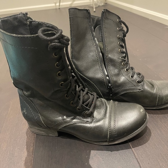 Steve Maden black boots - Picture 2 of 2